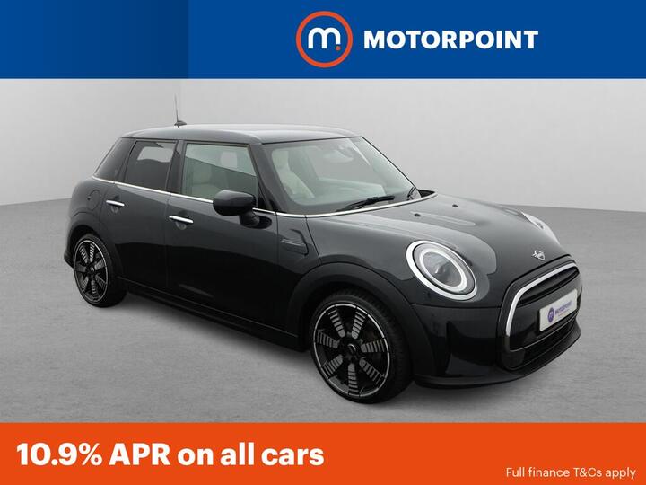 MINI Hatchback 1.5 Cooper Exclusive Steptronic Euro 6 (s/s) 5dr