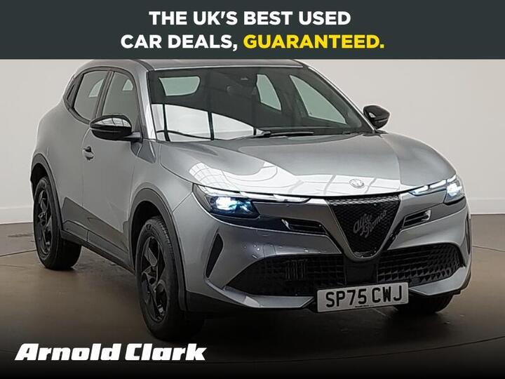 Alfa Romeo Junior 1.2 MHEV Ibrida E-DCT Euro 6 (s/s) 5dr