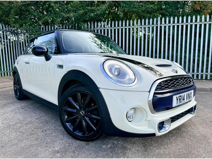 MINI Hatch 2.0 Cooper S Euro 6 (s/s) 3dr