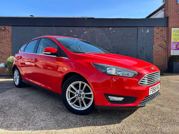 Ford Focus 1.0T EcoBoost Zetec Euro 6 (s/s) 5dr