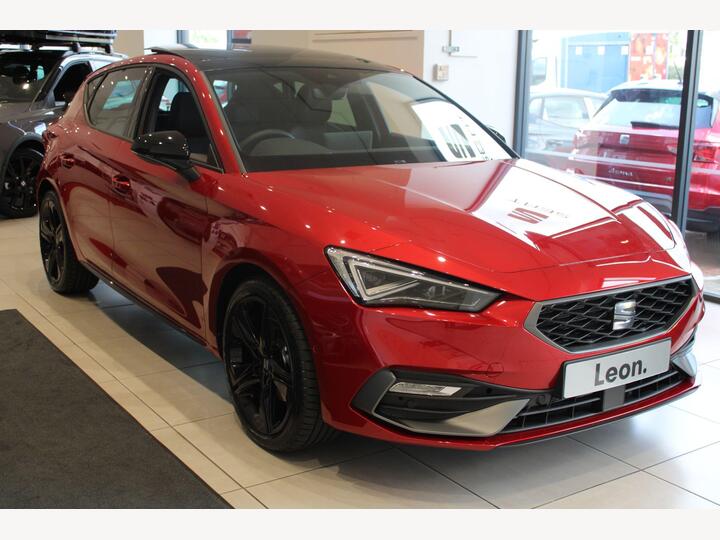 SEAT Leon 1.5 TSI FR Black Edition Euro 6 (s/s) 5dr