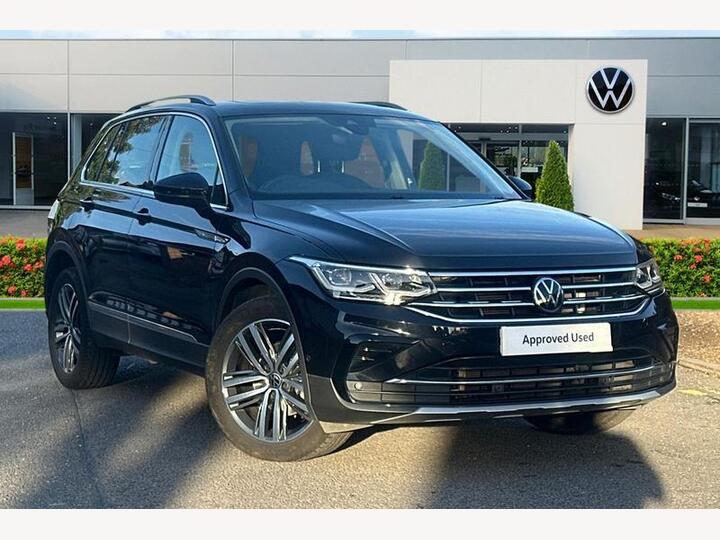 Volkswagen TIGUAN ESTATE 1.5 TSI Elegance DSG Euro 6 (s/s) 5dr