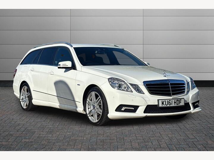 Mercedes-Benz E Class 2.1 E250 CDI BlueEfficiency Sport Edition 125 G-Tronic+ Euro 5 (s/s) 5dr Mercedes-Benz E Class 2.1 E250 CDI BlueEfficiency Sport Edition 125 G-Tronic+ Euro 5 (s/s) 5dr