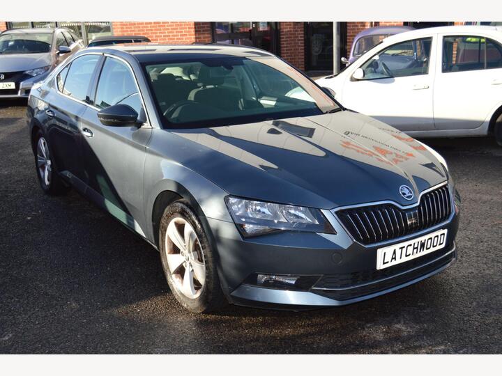 Skoda Superb 2.0 TDI SE 4WD Euro 6 (s/s) 5dr