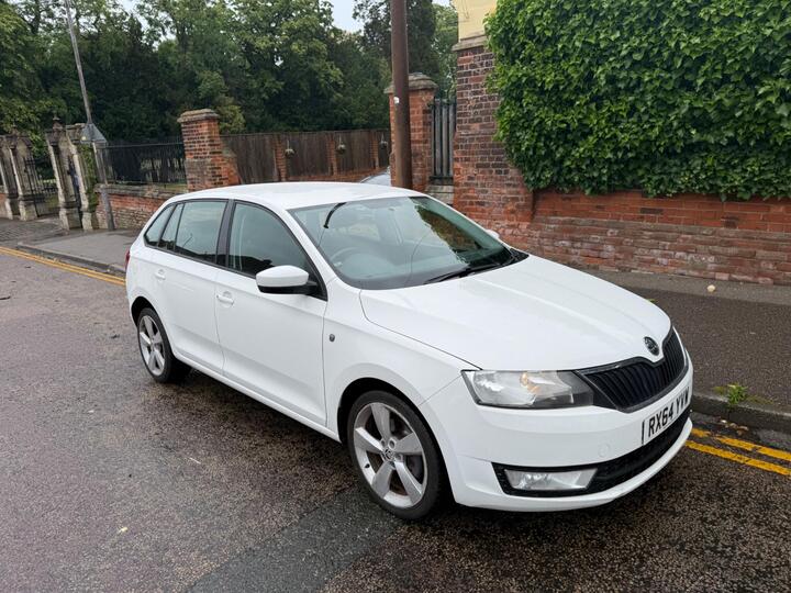 Skoda Rapid Spaceback 1.6 TDI SE Euro 5 5dr Skoda Rapid Spaceback 1.6 TDI SE Euro 5 5dr