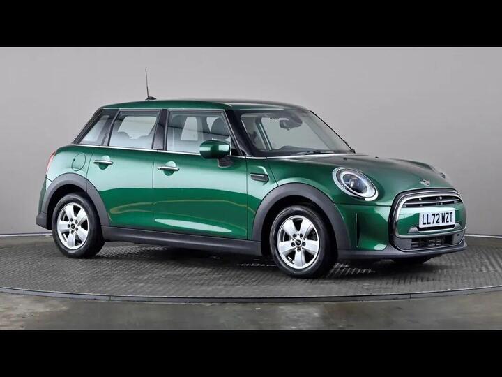 MINI Hatchback 1.5 Cooper Classic Steptronic Euro 6 (s/s) 5dr