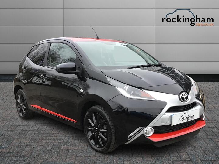 Toyota AYGO 1.0 VVT-i X-press Euro 6 5dr Toyota AYGO 1.0 VVT-i X-press Euro 6 5dr