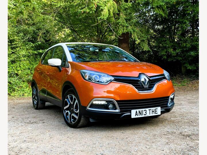 Renault Captur 0.9 TCe ENERGY Dynamique MediaNav Euro 5 (s/s) 5dr Renault Captur 0.9 TCe ENERGY Dynamique MediaNav Euro 5 (s/s) 5dr
