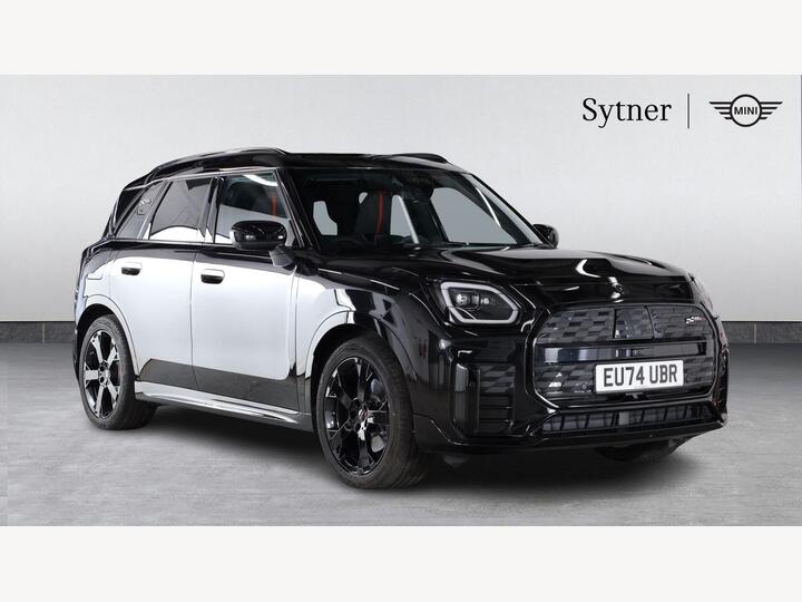 MINI Countryman SE 66.5kWh Sport Auto ALL4 5dr
