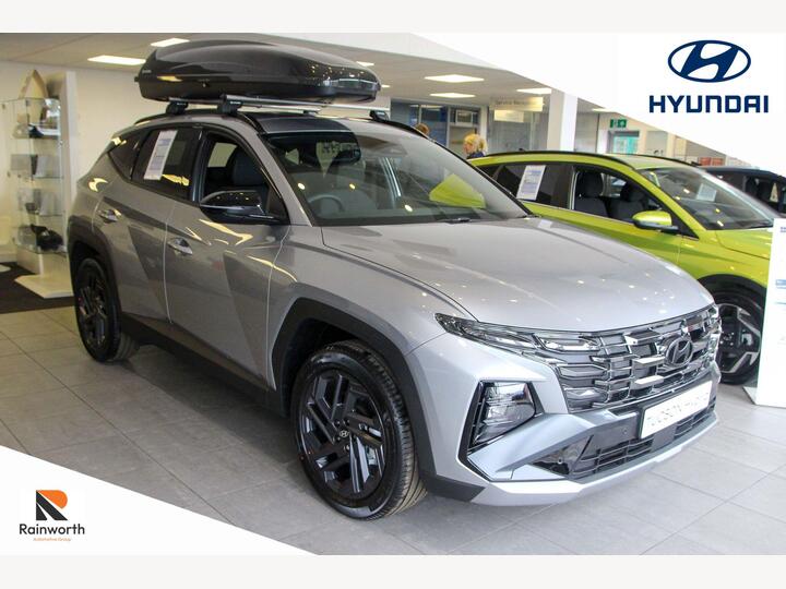 Hyundai TUCSON 1.6T Hybrid Black Line Auto Euro 6 (s/s) 5dr