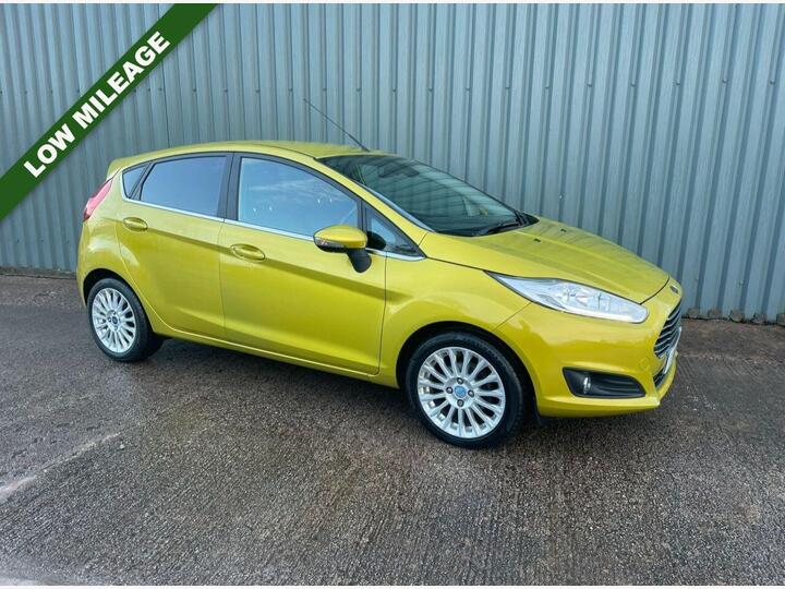 Ford FIESTA 1.6 Titanium Powershift Euro 6 5dr