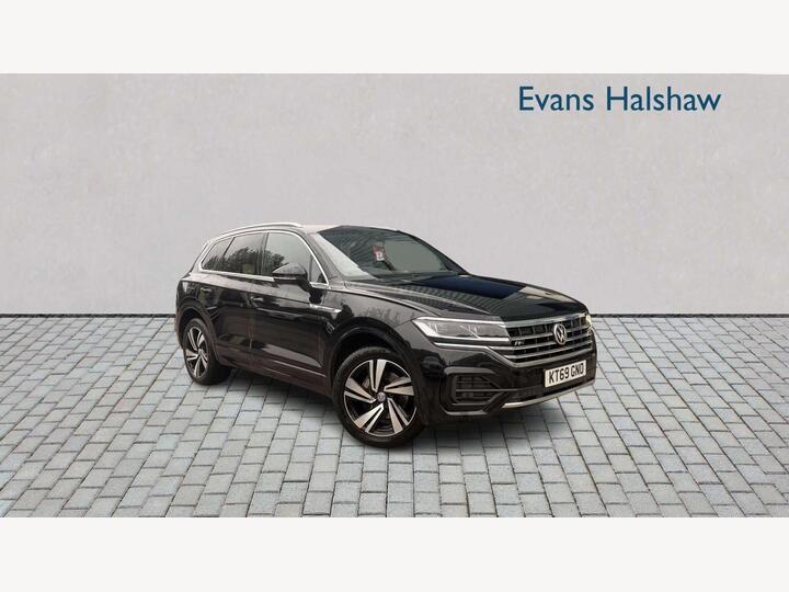 Volkswagen TOUAREG DIESEL ESTATE 3.0 TDI V6 R-Line Tech Tiptronic 4Motion Euro 6 (s/s) 5dr