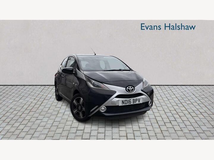 Toyota AYGO HATCHBACK SPECIAL EDITIONS 1.0 VVT-i X-clusiv Euro 5 5dr Euro 5