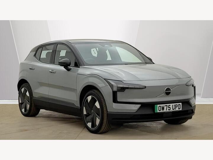 Volvo EX30 Twin Performance 69kWh Plus Auto AWD 5dr