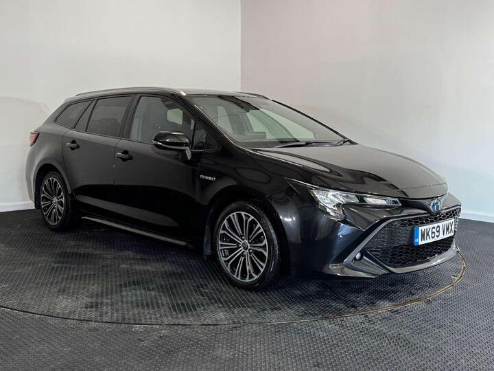 Toyota COROLLA 2.0 VVT-h Design Touring Sports CVT Euro 6 (s/s) 5dr Toyota COROLLA 2.0 VVT-h Design Touring Sports CVT Euro 6 (s/s) 5dr