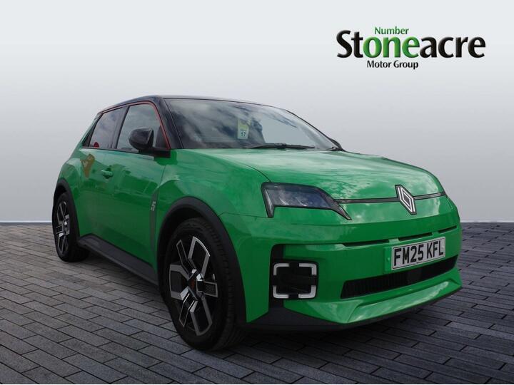 Renault Renault 5 Urban Range 40kWh Techno Auto 5dr Renault Renault 5 Urban Range 40kWh Techno Auto 5dr