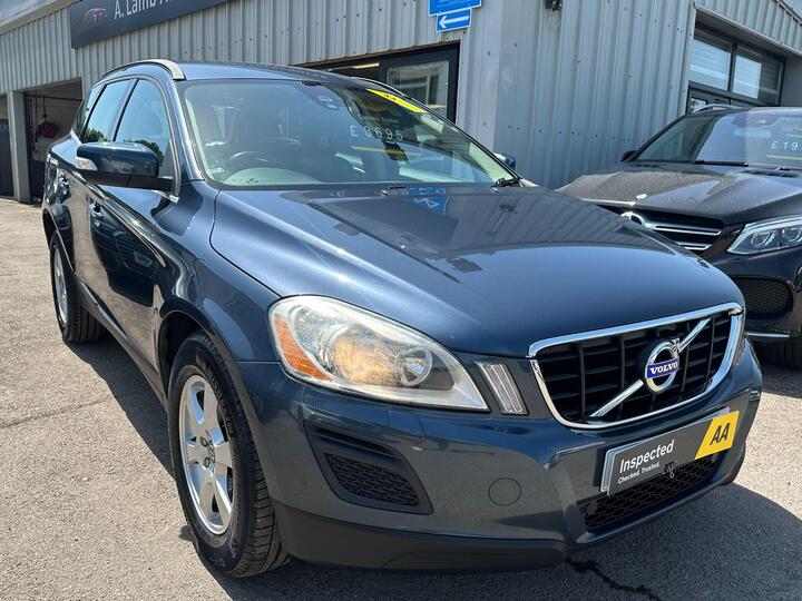 Volvo XC60 2.4 D5 SE Geartronic AWD Euro 5 5dr