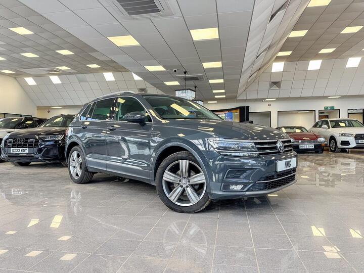 Volkswagen TIGUAN 2.0 TDI SEL DSG Euro 6 (s/s) 5dr Volkswagen TIGUAN 2.0 TDI SEL DSG Euro 6 (s/s) 5dr