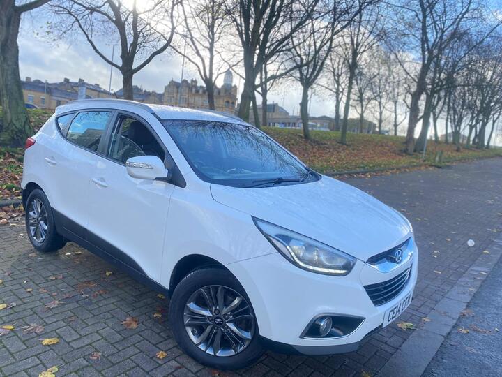 Hyundai Ix35 1.7 CRDi SE Euro 5 (s/s) 5dr Hyundai Ix35 1.7 CRDi SE Euro 5 (s/s) 5dr