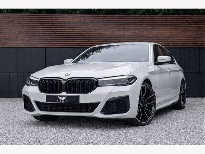 BMW 5 SERIES 2.0 520d MHT M Sport Steptronic Euro 6 (s/s) 4dr