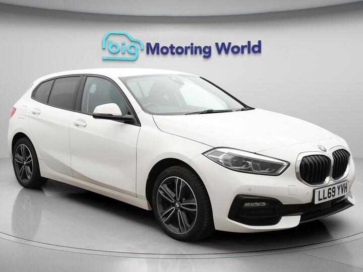 BMW 1 Series 1.5 118i Sport Euro 6 (s/s) 5dr