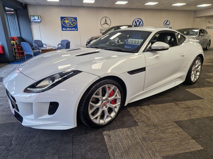 Jaguar F-TYPE 3.0 V6 S Auto Euro 6 (s/s) 2dr Jaguar F-TYPE 3.0 V6 S Auto Euro 6 (s/s) 2dr