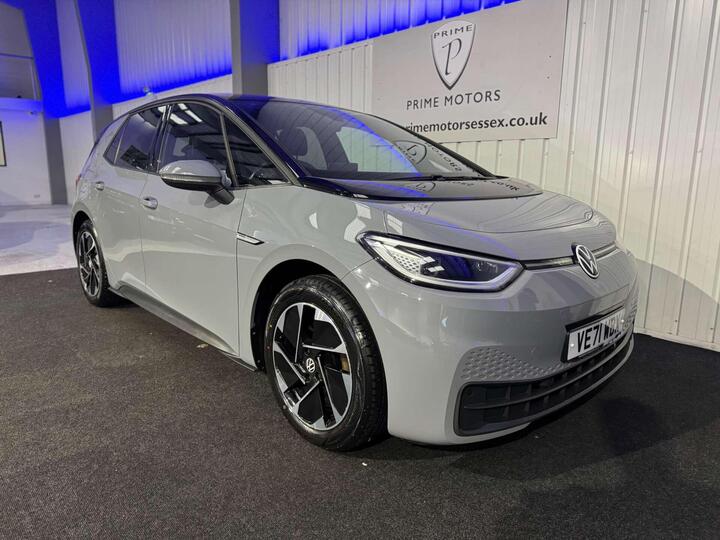 Volkswagen ID.3 Pro 58kWh Family Auto 5dr