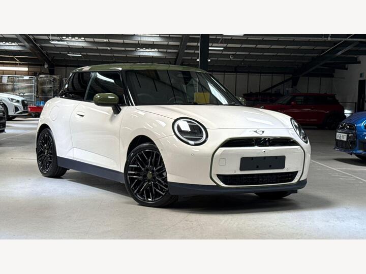 MINI Electric Cooper E 40.7kWh Paul Smith Edition Auto 3dr