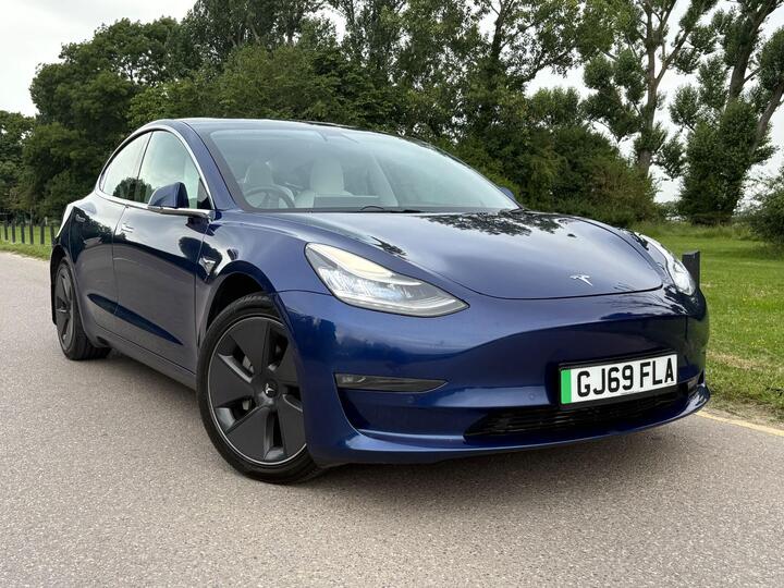Tesla Model 3 (Dual Motor) Performance Auto 4WDE 4dr (Performance Upgrade)