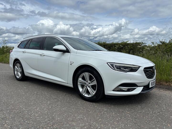 Vauxhall Insignia 1.6 Turbo D BlueInjection Elite Nav Sports Tourer Euro 6 (s/s) 5dr