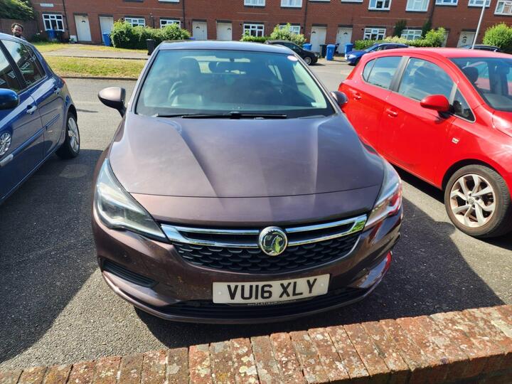 Vauxhall Astra 1.6 CDTi EcoTEC BlueInjection Design Euro 6 5dr