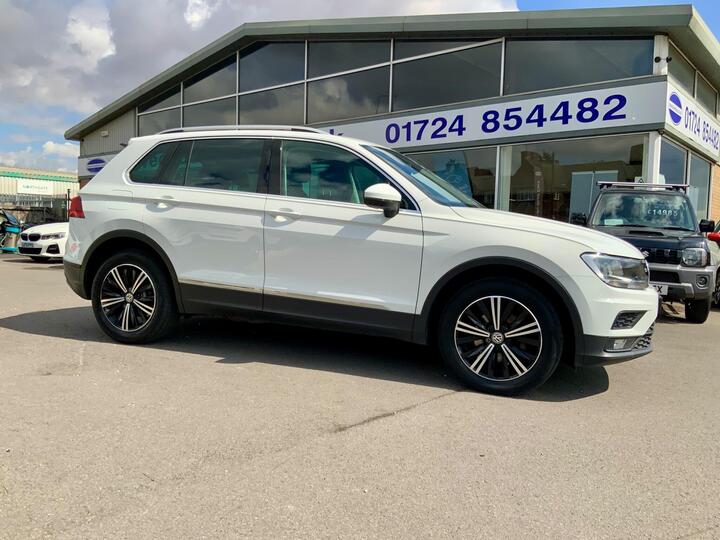 Volkswagen Tiguan 2.0 TDI SE 4Motion Euro 6 (s/s) 5dr