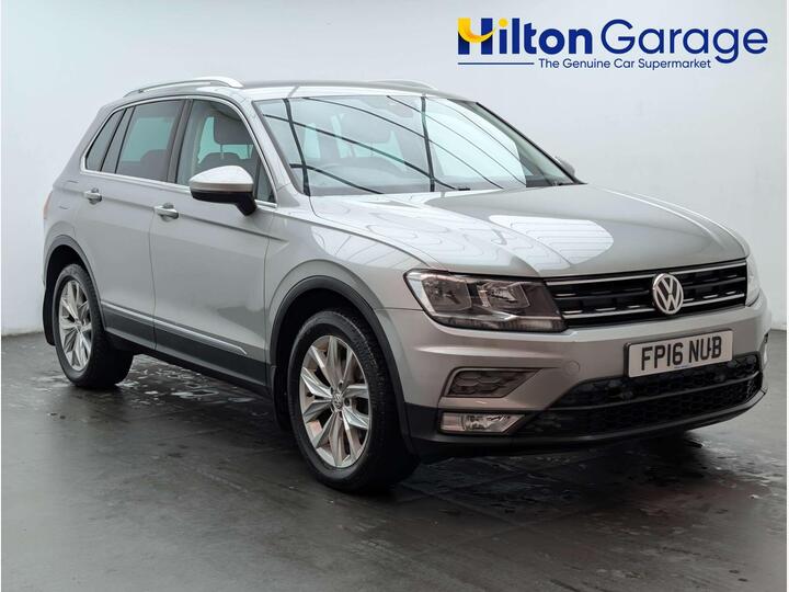 Volkswagen TIGUAN 2.0 TDI BlueMotion Tech SE Navigation Euro 6 (s/s) 5dr