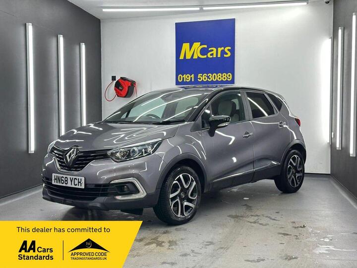 Renault Captur 0.9 TCe ENERGY Iconic Euro 6 (s/s) 5dr