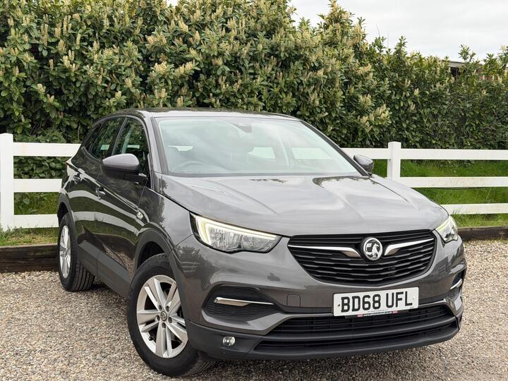 Vauxhall Grandland X 1.2 Turbo SE Auto Euro 6 (s/s) 5dr