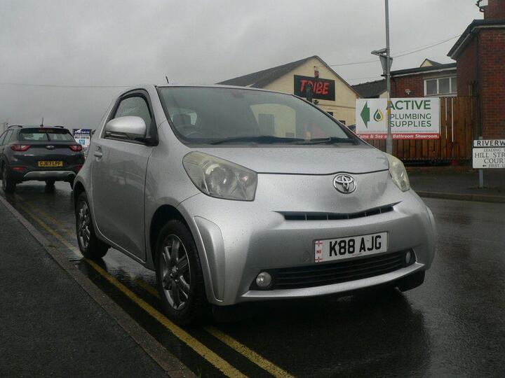 Toyota IQ 1.0 VVT-i 2 Euro 4 3dr