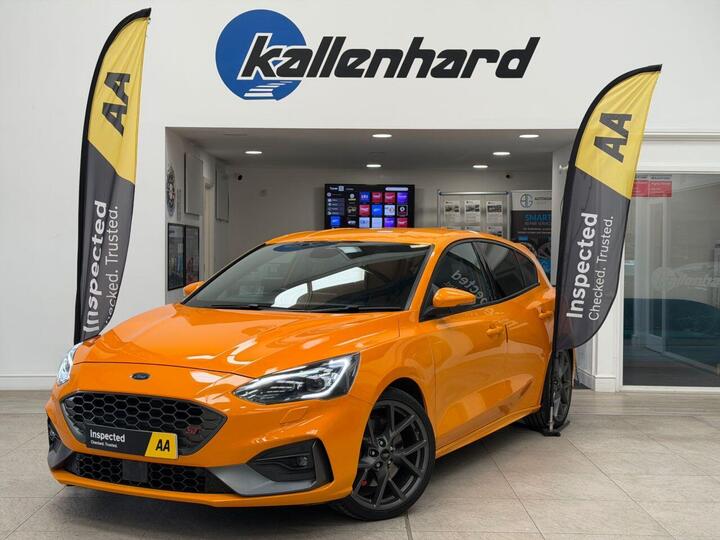 Ford FOCUS 2.3T EcoBoost ST Euro 6 (s/s) 5dr