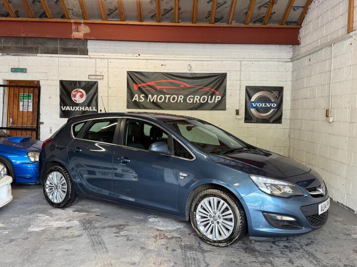 Vauxhall Astra 1.7 CDTi EcoFLEX Excite Euro 5 5dr