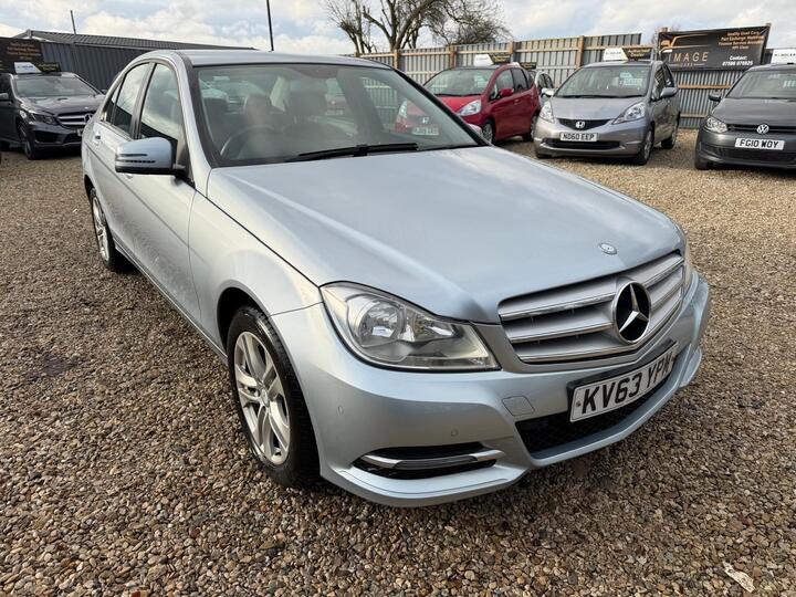 Mercedes-Benz C Class 2.1 C200 CDI Executive SE G-Tronic+ Euro 5 (s/s) 4dr