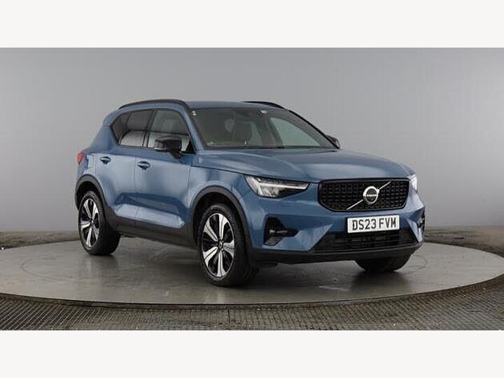 Volvo XC40 1.5h T5 Recharge 10.7kWh Ultimate Dark Auto Euro 6 (s/s) 5dr
