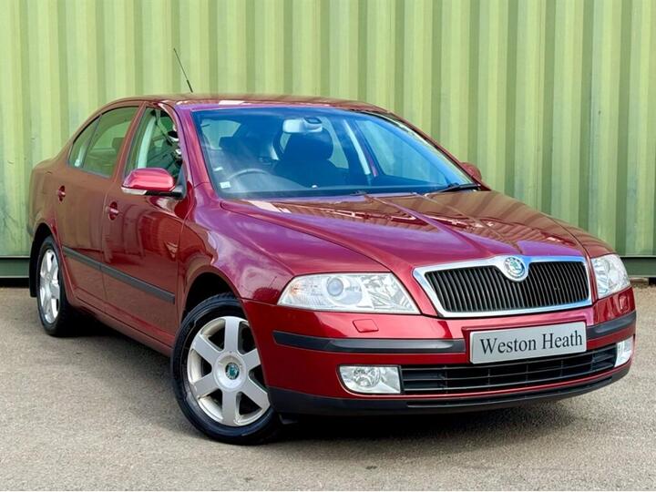 Skoda Octavia 1.6 FSI Elegance Euro 4 5dr