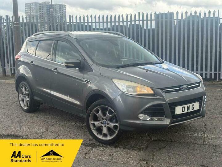 Ford Kuga 2.0 TDCi Titanium 2WD Euro 5 5dr