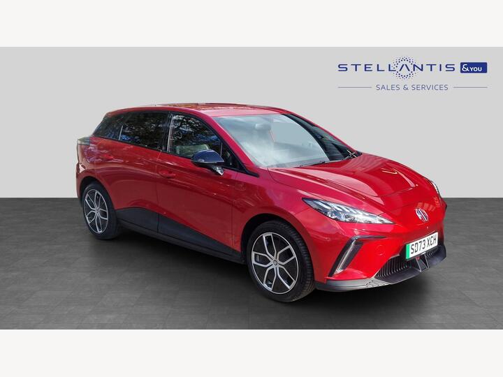 MG MG4 64kWh Trophy Long Range Auto 5dr
