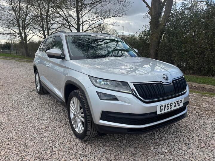 Skoda KODIAQ 2.0 TSI SE L DSG 4WD Euro 6 (s/s) 5dr (7 Seat) Skoda KODIAQ 2.0 TSI SE L DSG 4WD Euro 6 (s/s) 5dr (7 Seat)