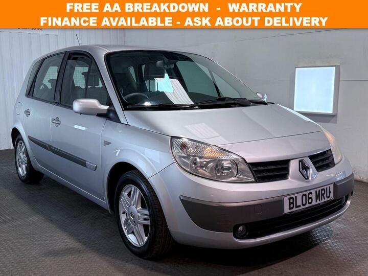 Renault SCENIC 1.6 VVT Privilege 5dr