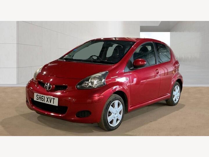 Toyota AYGO 1.0 VVT-i Ice Euro 5 5dr