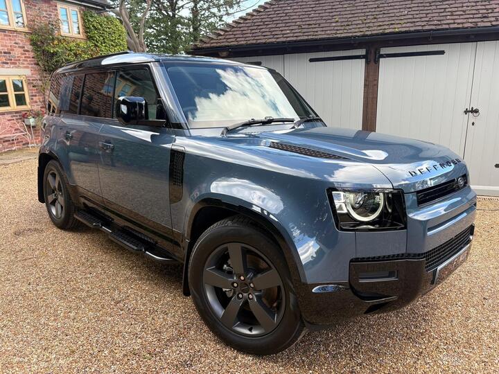Land Rover Defender 110 3.0 D250 MHEV X-Dynamic SE Auto 4WD Euro 6 (s/s) 5dr