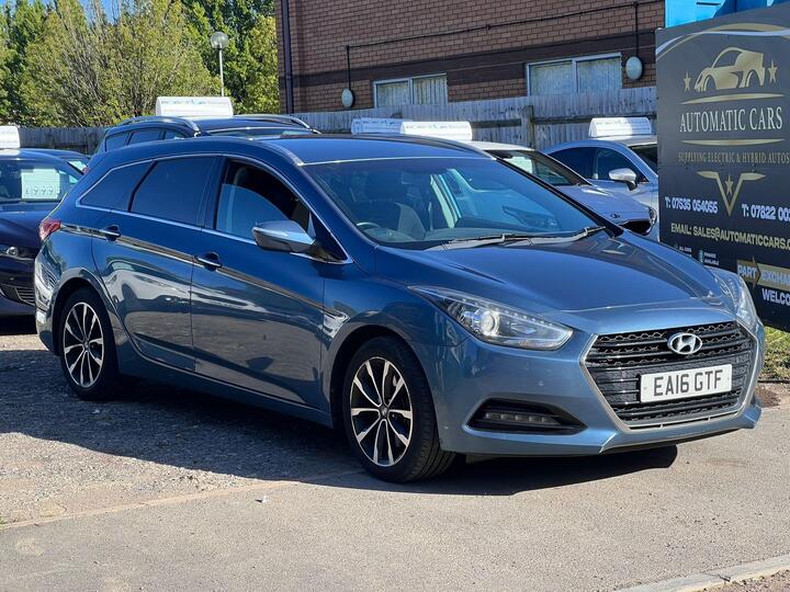 Hyundai I40 1.7 CRDi Blue Drive SE Nav Tourer DCT Euro 6 (s/s) 5dr Hyundai I40 1.7 CRDi Blue Drive SE Nav Tourer DCT Euro 6 (s/s) 5dr