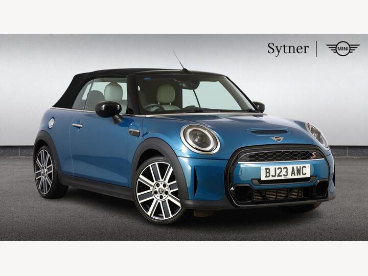 MINI Convertible 2.0 Cooper S Exclusive Steptronic Euro 6 (s/s) 2dr MINI Convertible 2.0 Cooper S Exclusive Steptronic Euro 6 (s/s) 2dr