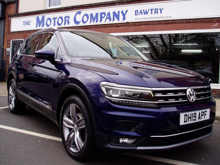 Volkswagen Tiguan 2.0 TDI SEL DSG 4Motion Euro 6 (s/s) 5dr Volkswagen Tiguan 2.0 TDI SEL DSG 4Motion Euro 6 (s/s) 5dr